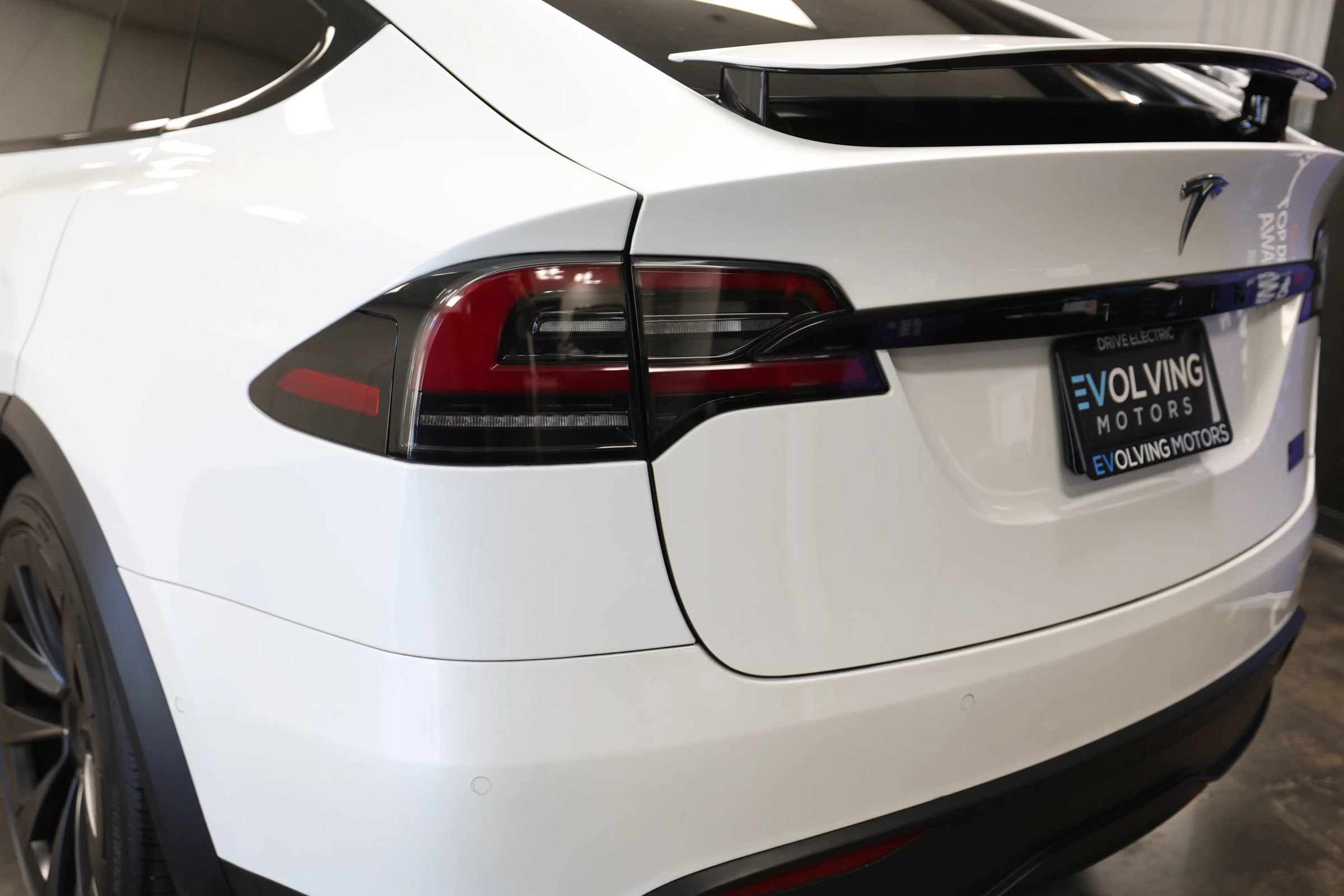 Used 2022 Tesla Model X Plaid image 15
