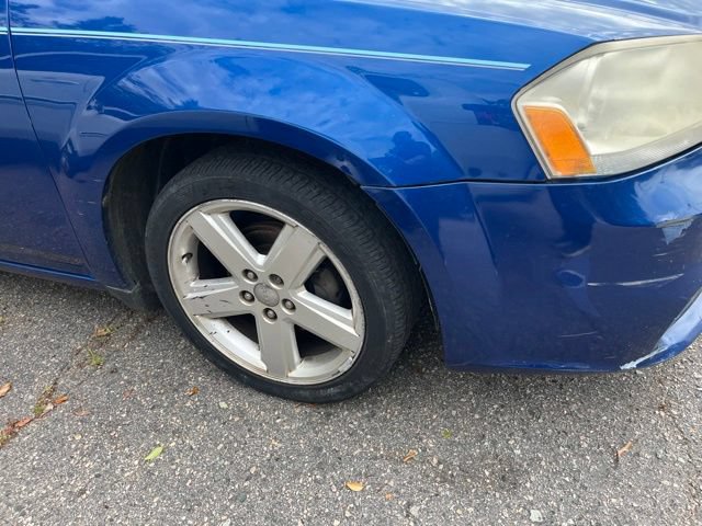 Used 2013 Dodge Avenger SE FWD image 5