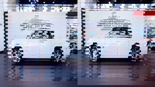 Used 2010 Rolls-Royce Phantom Sedan image 10