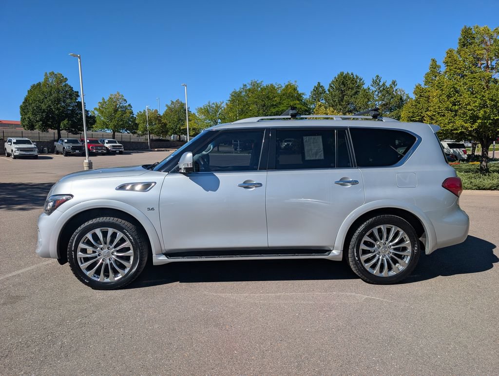 Used 2017 INFINITI QX80 4WD w/ Driver Assistance Package image 3