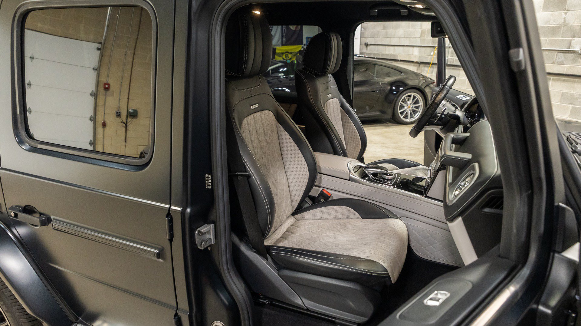 Used 2022 Mercedes-Benz G 63 AMG 4MATIC image 35