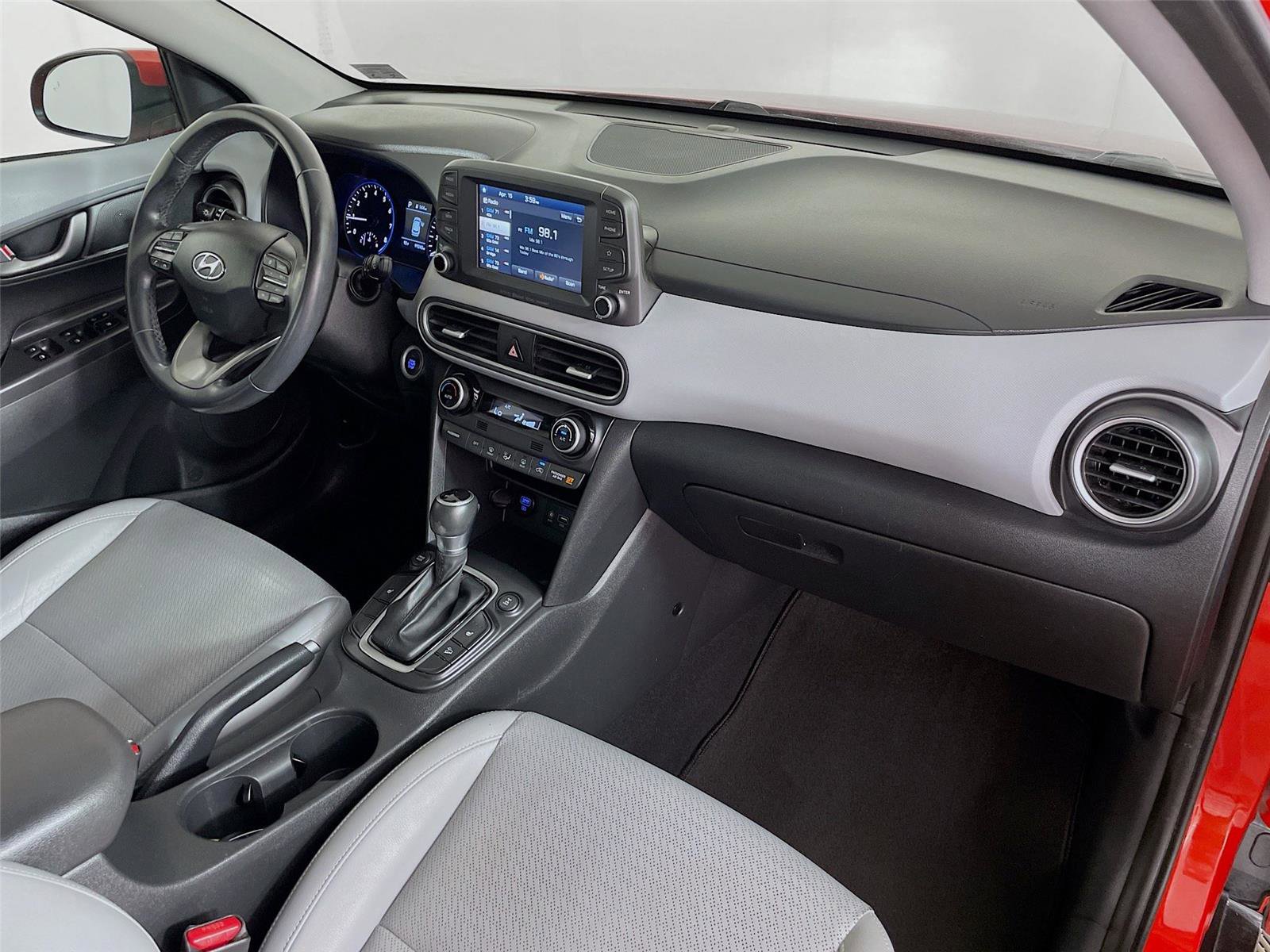 Used 2019 Hyundai Kona Limited AWD/4WD image 31