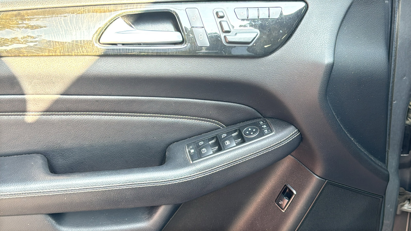 Used 2015 Mercedes-Benz ML 350 4MATIC image 12