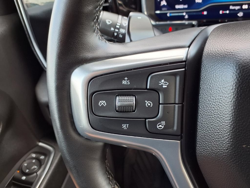 Used 2023 Chevrolet Silverado 1500 LT Trail Boss w/ Convenience Package II AWD/4WD image 12