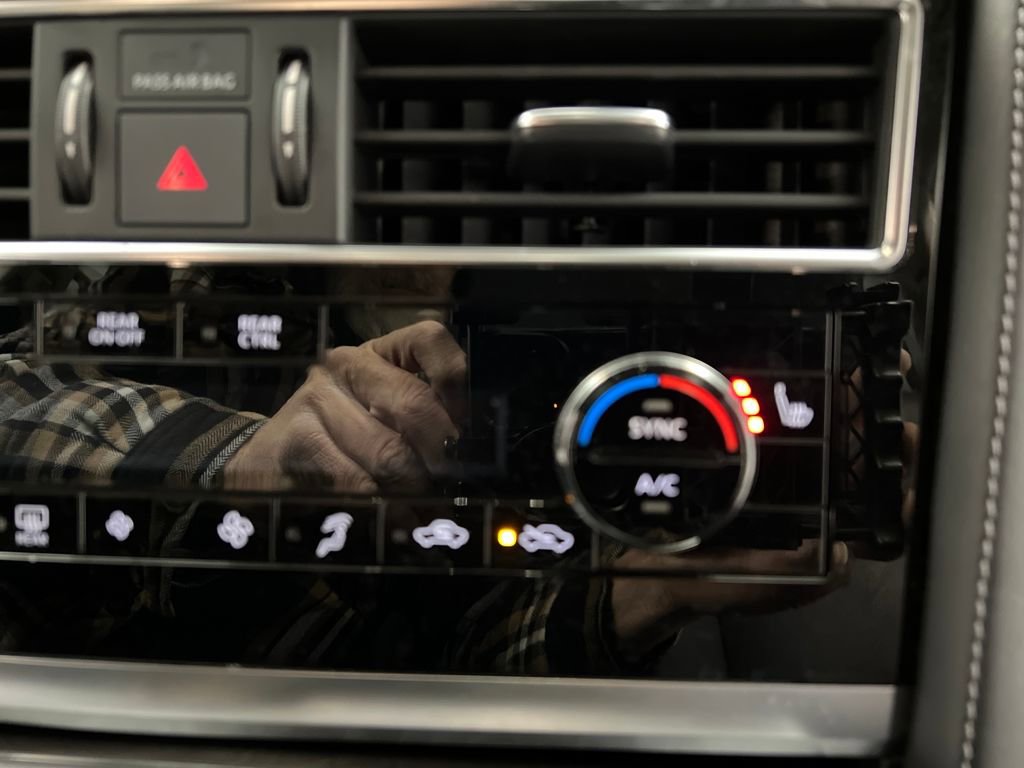 Used 2024 INFINITI QX80 Luxe image 64