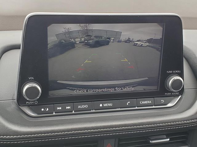 Certified 2023 Nissan Rogue SV image 26