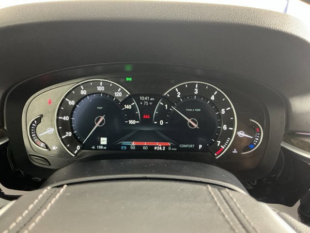 Used 2019 BMW 530i w/ Convenience Package RWD image 19