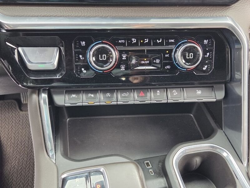 Used 2023 GMC Sierra 1500 Denali AWD/4WD image 21