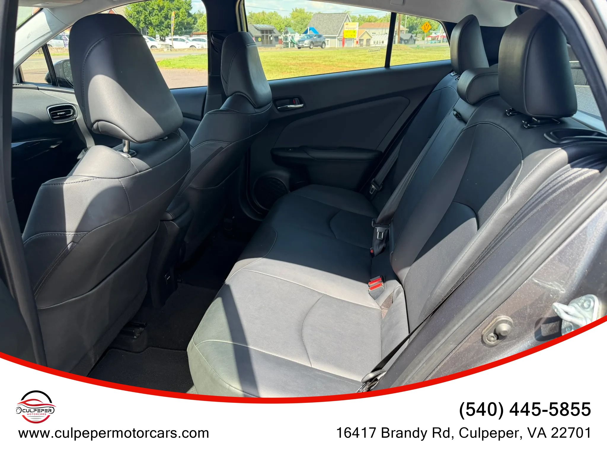 Used 2016 Toyota Prius Four w/ Advanced Technology Package FWD image 10