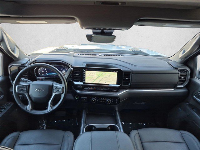 Used 2025 Chevrolet Silverado 2500 LTZ w/ LTZ Plus Package AWD/4WD image 18