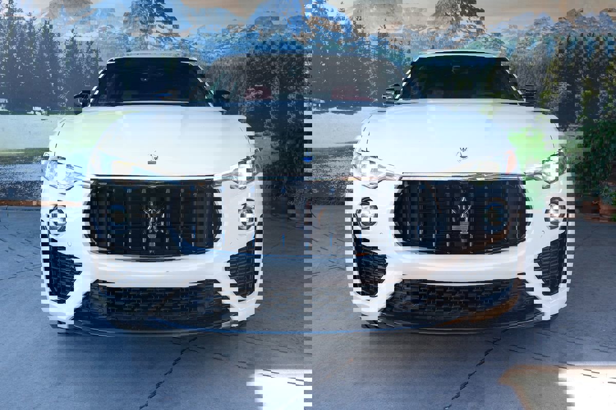 Used 2022 Maserati Levante Modena video 2