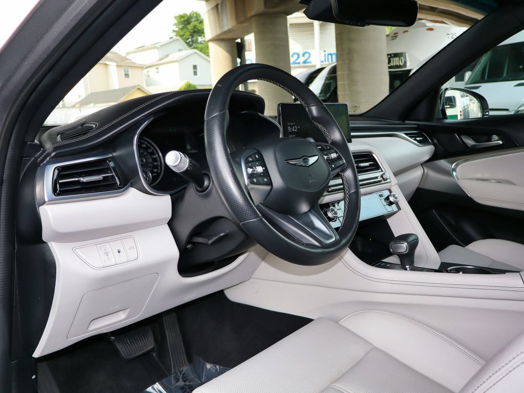 Used 2025 Genesis G70 2.5T AWD/4WD image 20