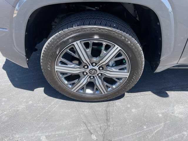 Used 2023 Toyota Tundra Capstone AWD/4WD image 27