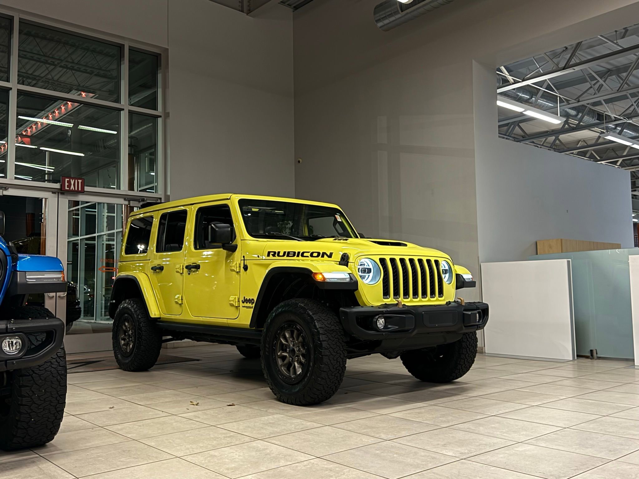 Used 2022 Jeep Wrangler Unlimited Rubicon w/ Trailer Tow Package image 15