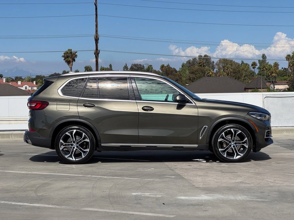 Used 2022 BMW X5 sDrive40i w/ Premium Package RWD image 31
