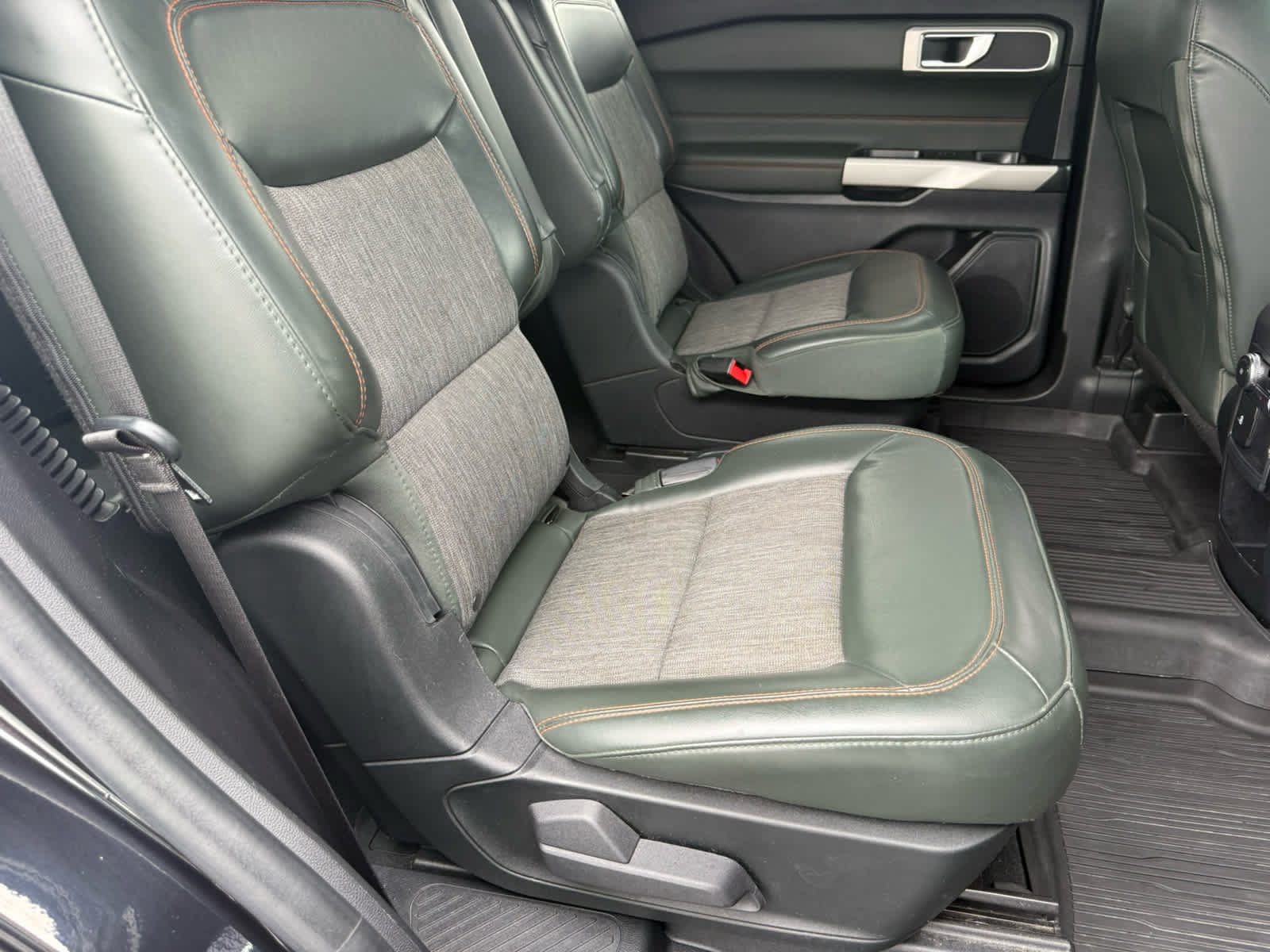 Used 2021 Ford Explorer Timberline AWD/4WD image 9
