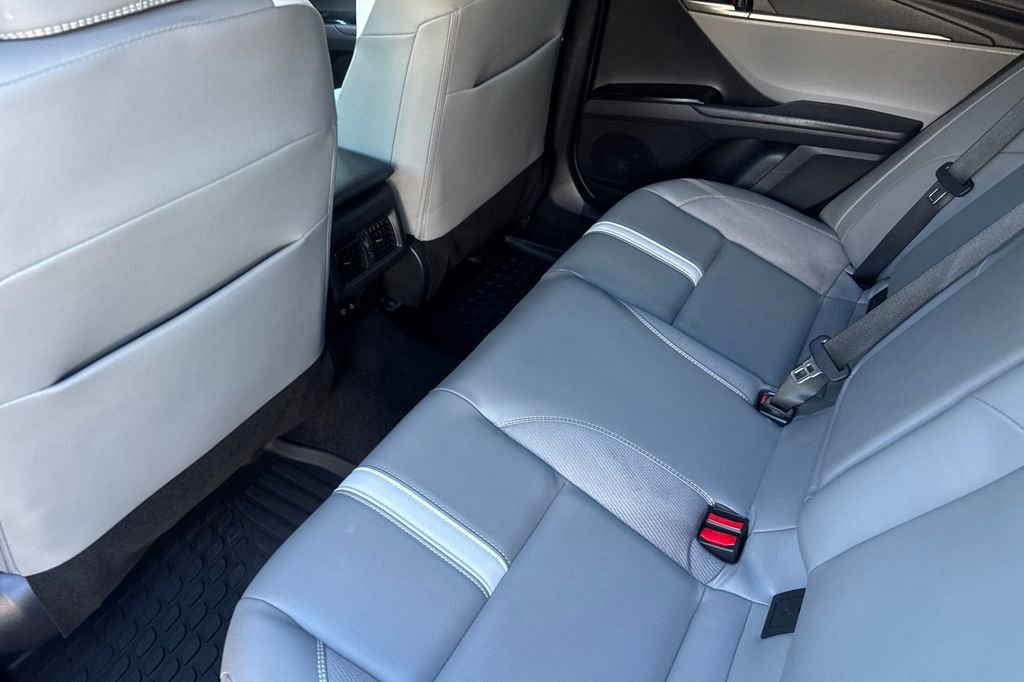 Certified 2025 Toyota Camry SE w/ Convenience Package image 11
