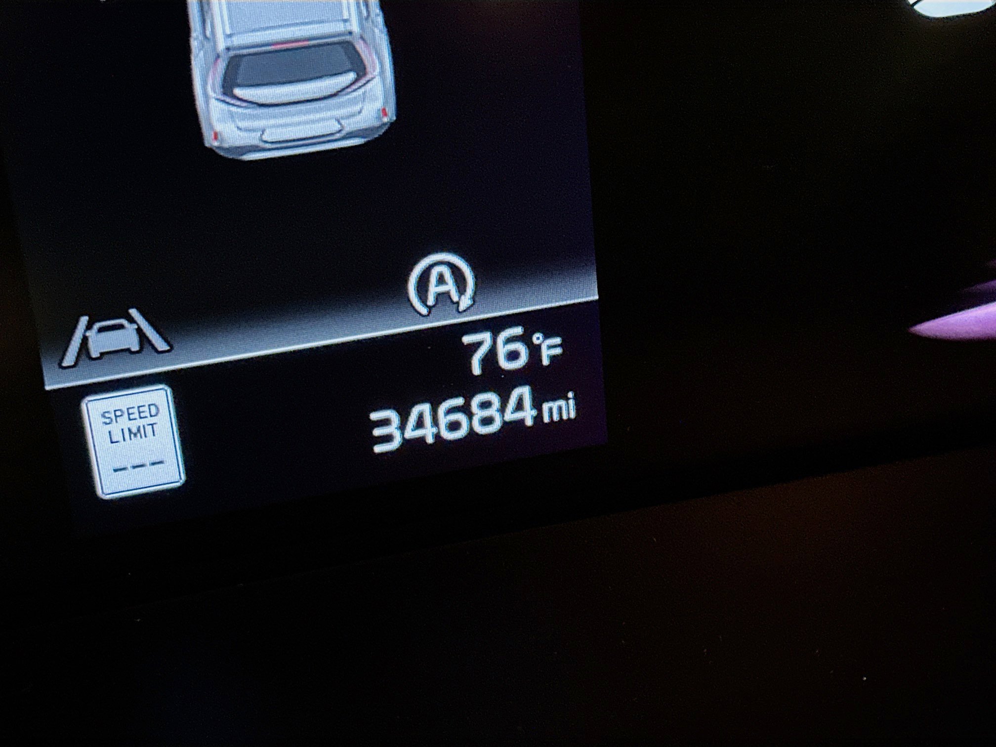 Used 2025 Kia Soul LX w/ LX Technology Package FWD image 19
