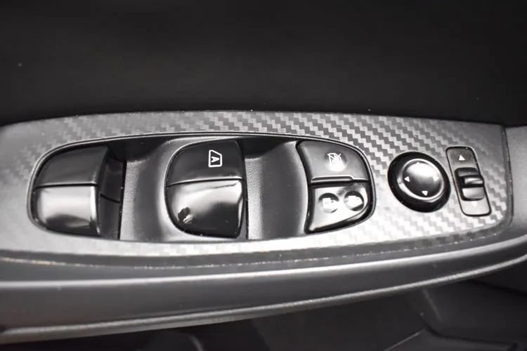 Used 2025 Nissan Sentra SV FWD image 20