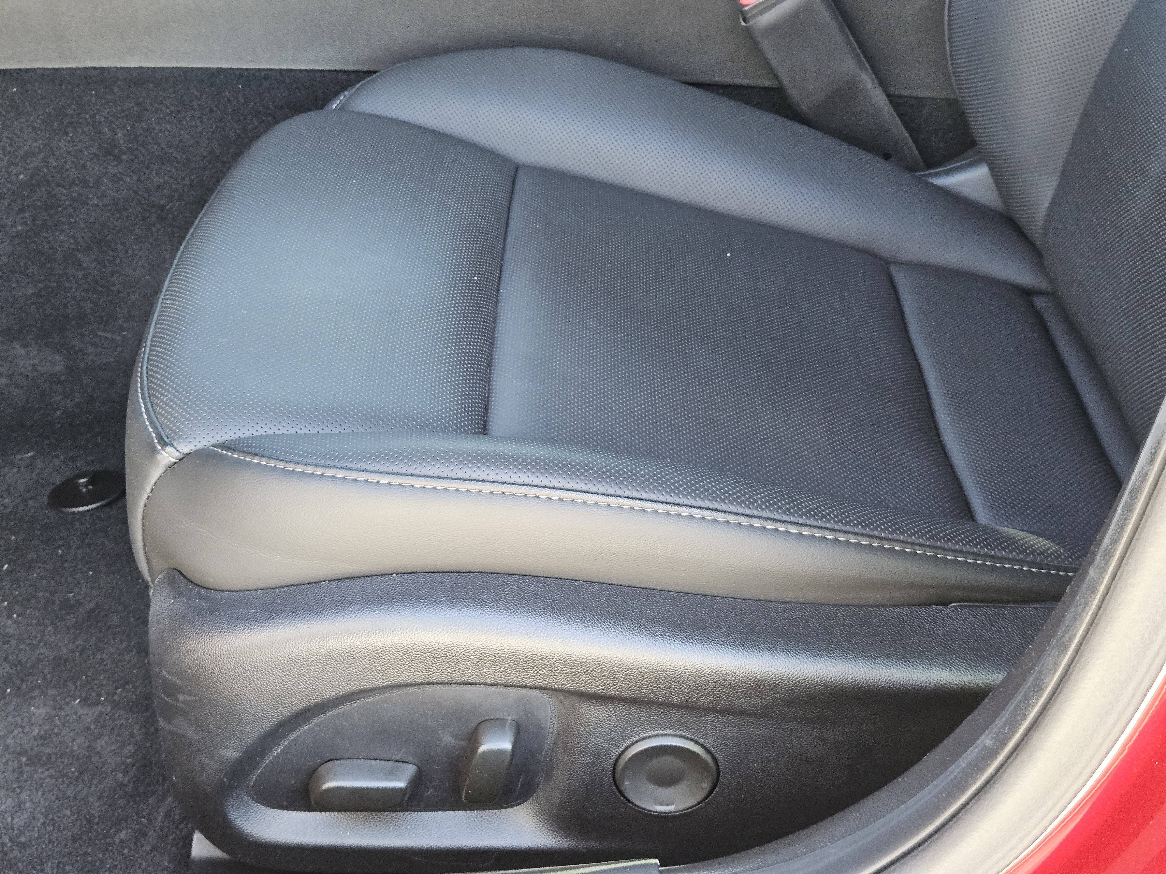 Used 2024 Cadillac CT4 Premium Luxury w/ Technology Package image 26