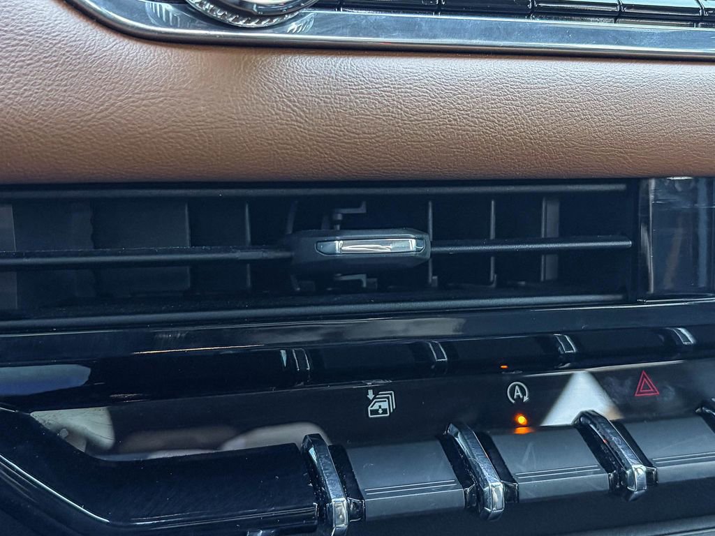 Used 2023 GMC Canyon AT4 w/ AT4 Premium Package image 31