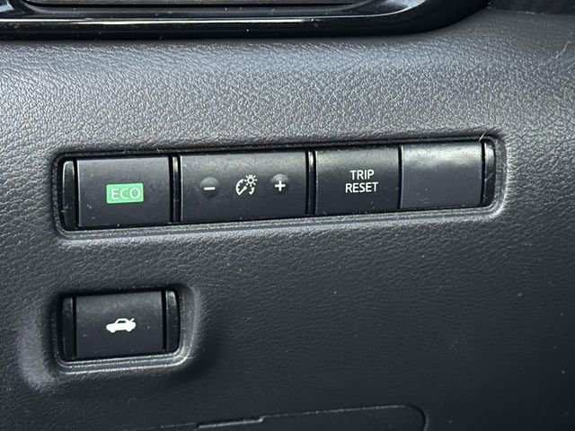 Used 2023 Nissan Sentra SV image 24