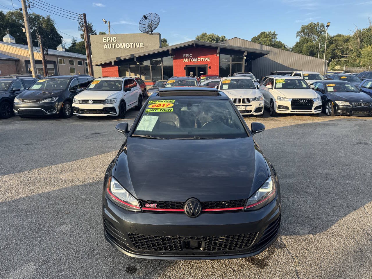 Used 2017 Volkswagen GTI Autobahn FWD image 35
