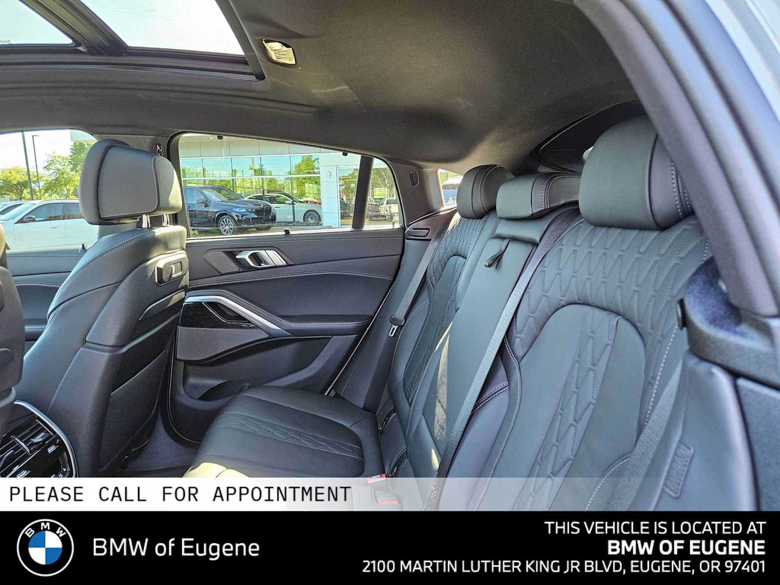 Used 2024 BMW X6 xDrive40i w/ Executive Package AWD/4WD image 20