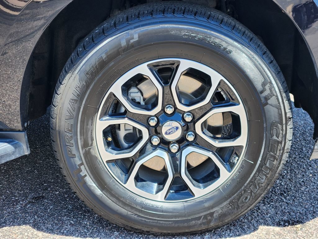 Used 2024 Ford Expedition Max XLT AWD/4WD image 30