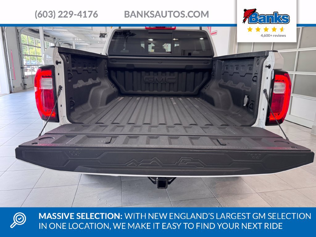 Certified 2024 GMC Canyon AT4 w/ AT4 Premium Package AWD/4WD image 8