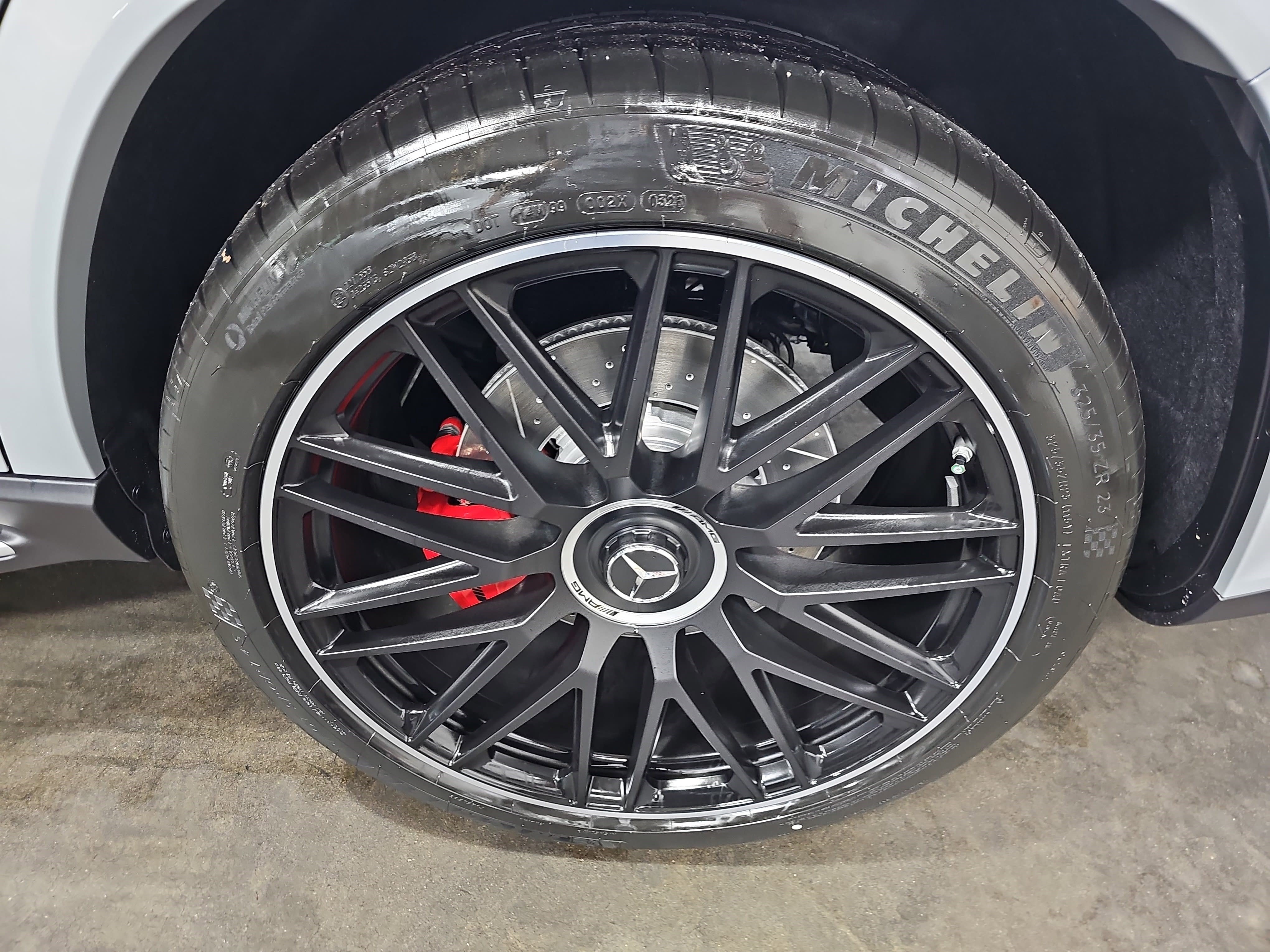 New 2026 Mercedes-Benz GLS 63 AMG 4MATIC image 36