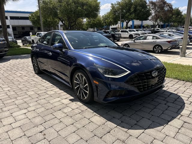 Used 2020 Hyundai Sonata Limited w/ Cargo Package FWD image 16