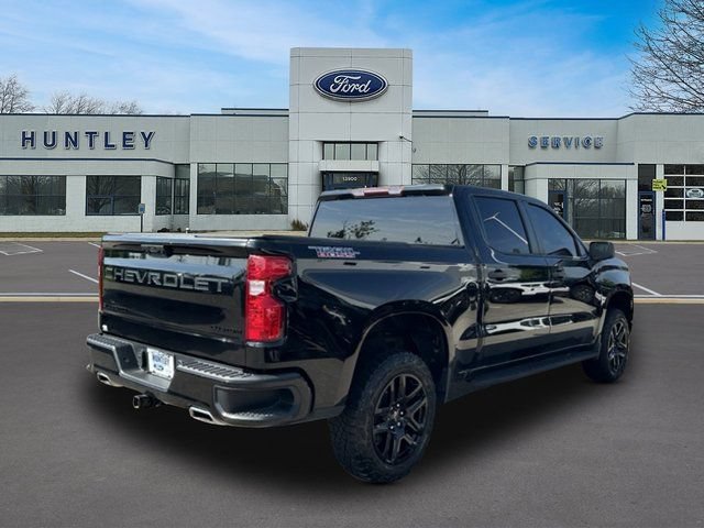 Used 2022 Chevrolet Silverado 1500 Custom Trail Boss w/ LPO, Dark Essentials Package AWD/4WD image 3