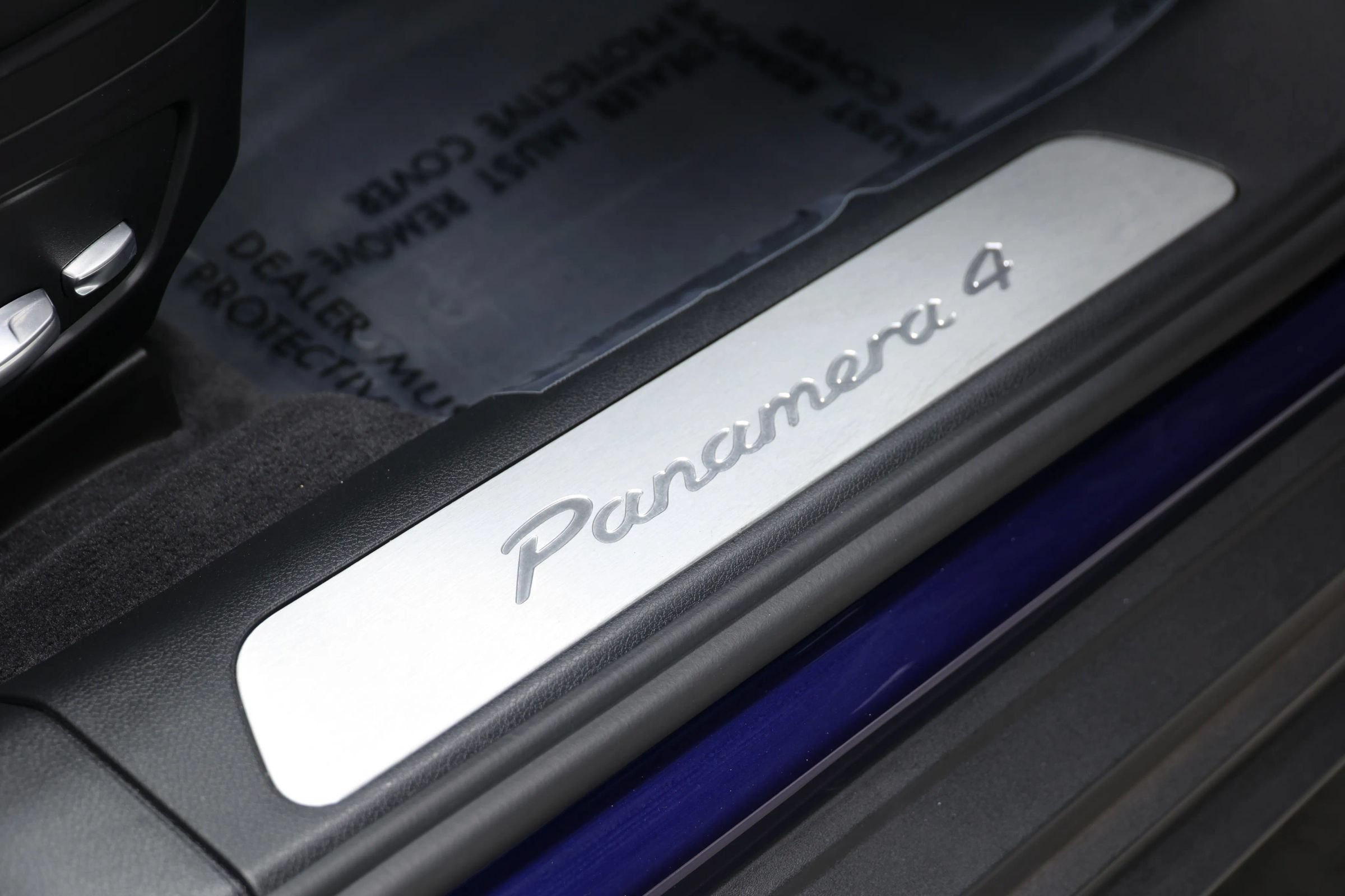Used 2020 Porsche Panamera AWD/4WD image 93