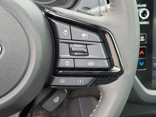 Used 2025 Subaru Forester Touring AWD/4WD image 12