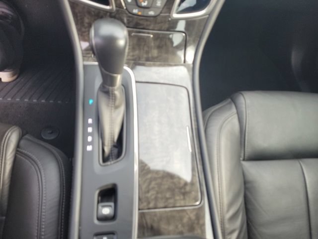 Used 2015 Buick LaCrosse Leather AWD/4WD image 36