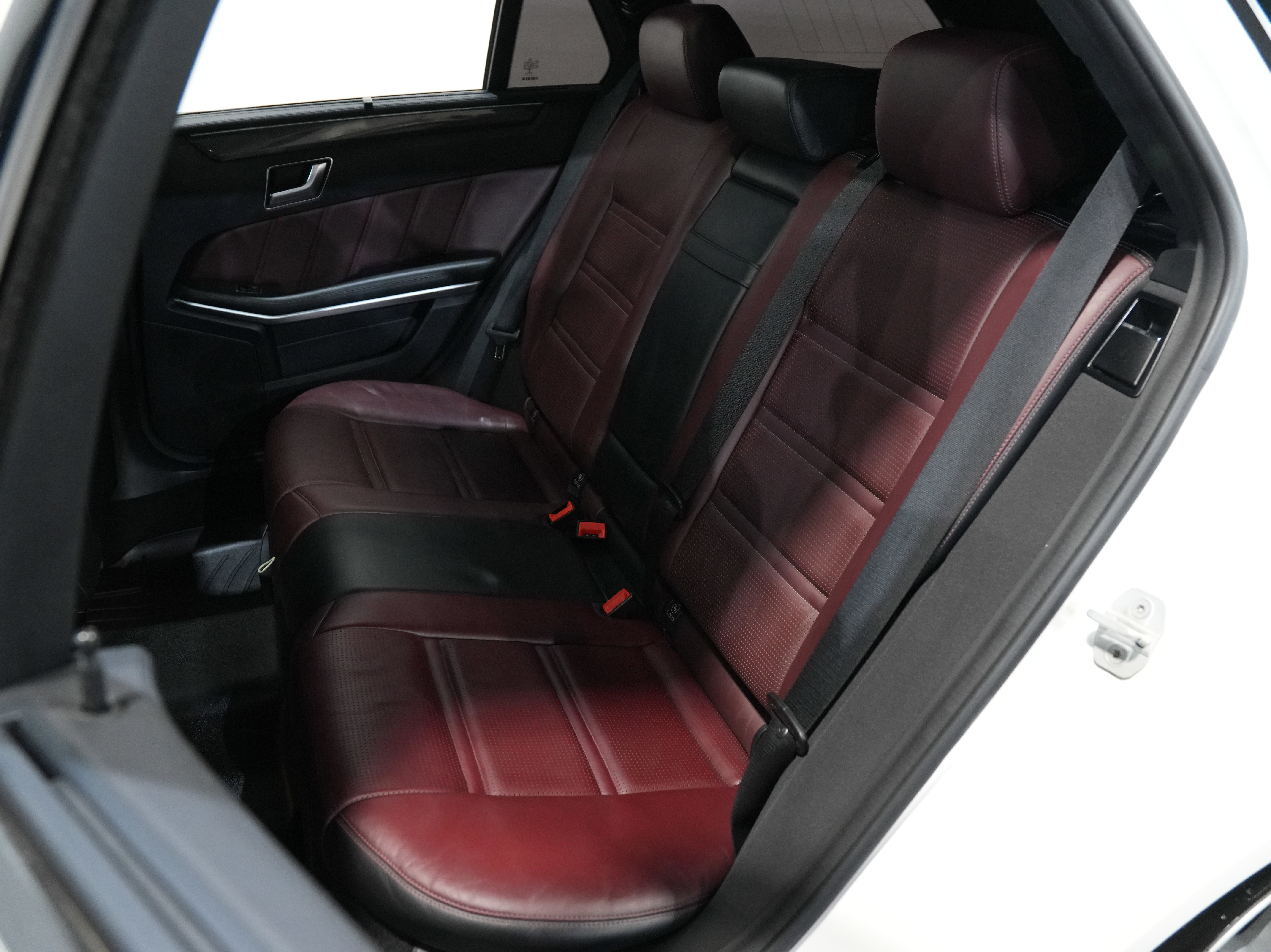 Used 2014 Mercedes-Benz E 63 AMG S-Model image 43