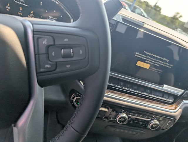 New 2026 GMC Sierra 2500 SLE w/ SLE Value Package; AWD/4WD image 19
