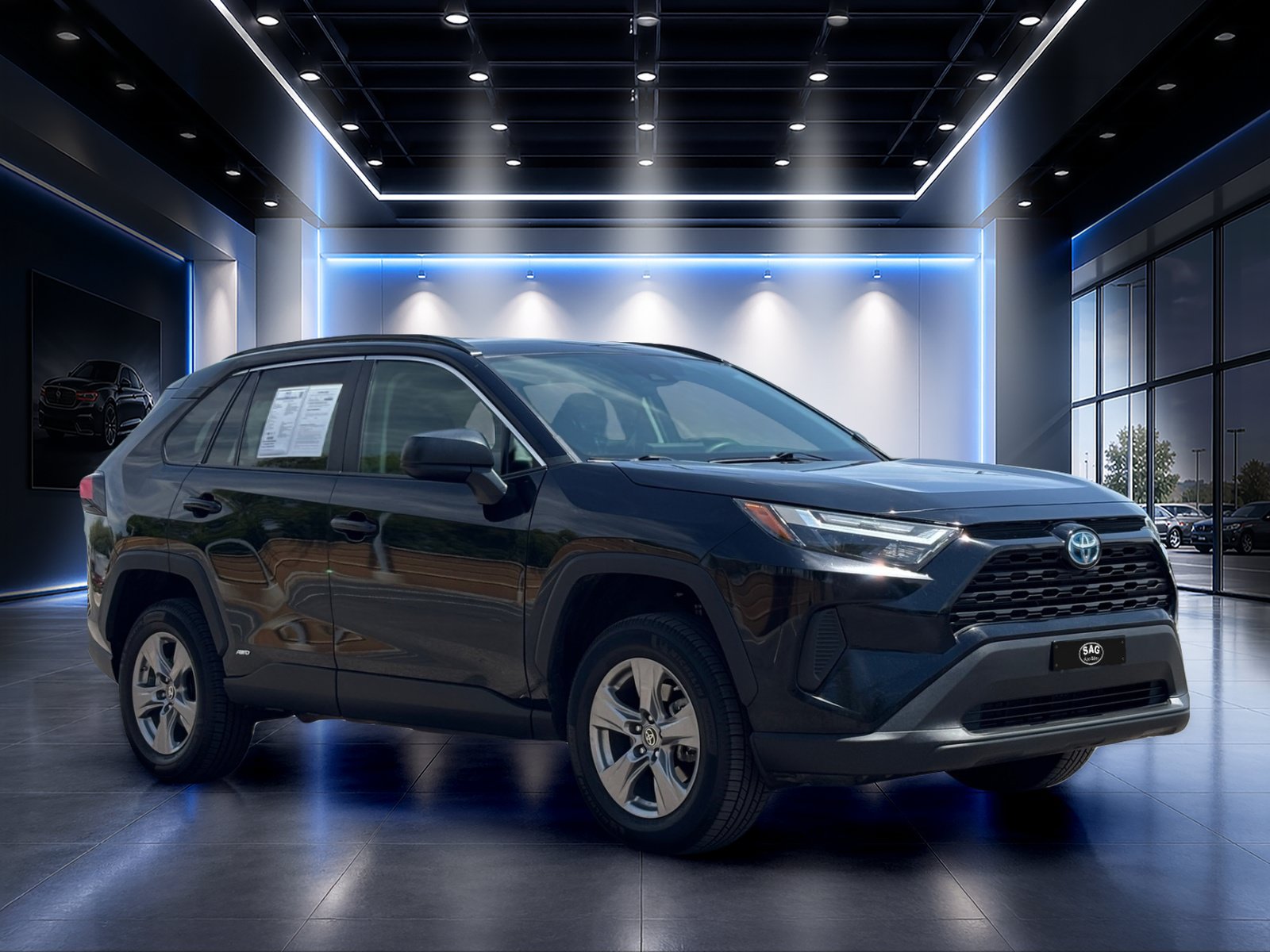 Used 2023 Toyota RAV4 LE AWD/4WD video 2