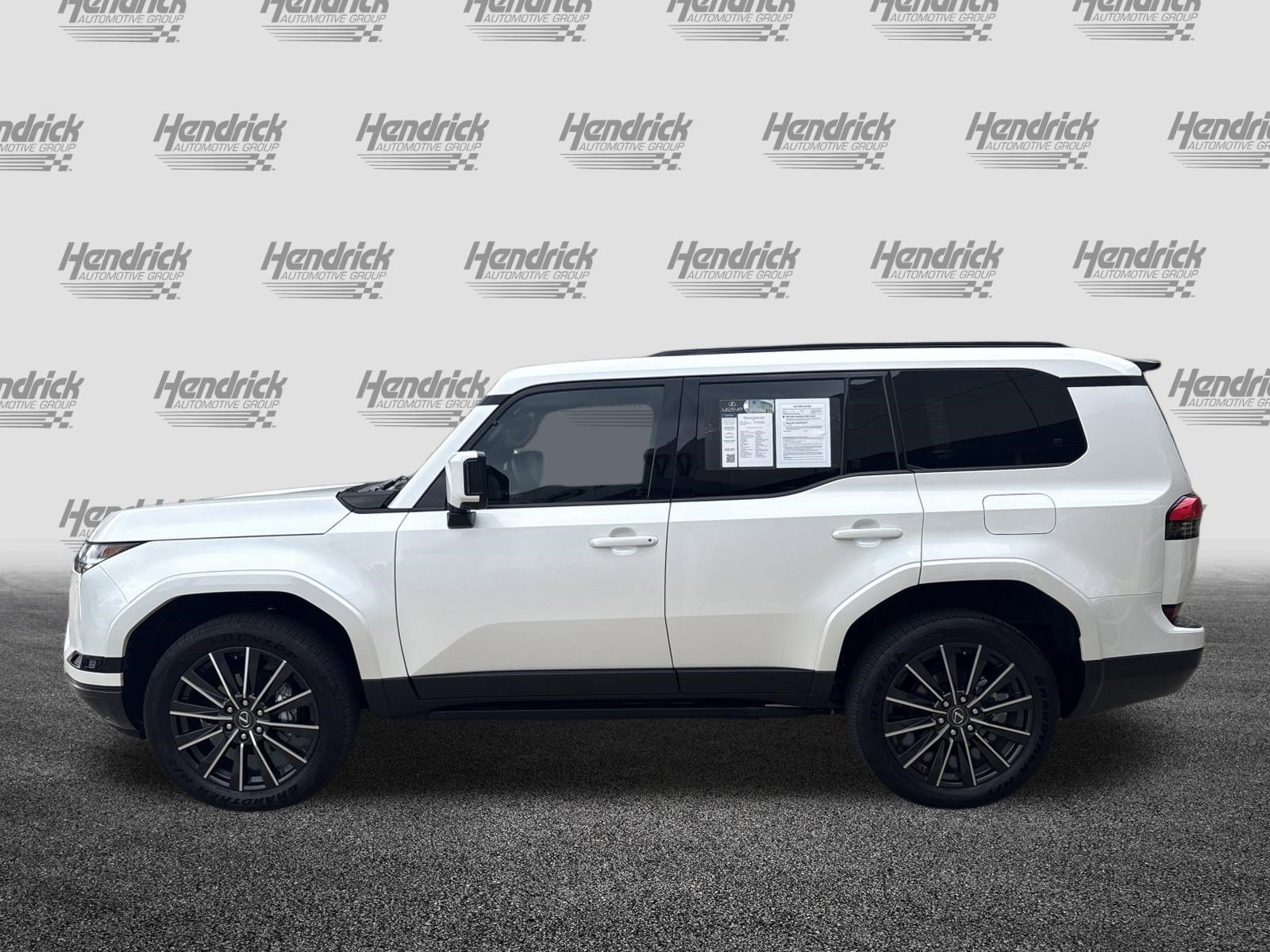 Certified 2025 Lexus GX 550 w/ Accessory Package (2T) AWD/4WD image 5