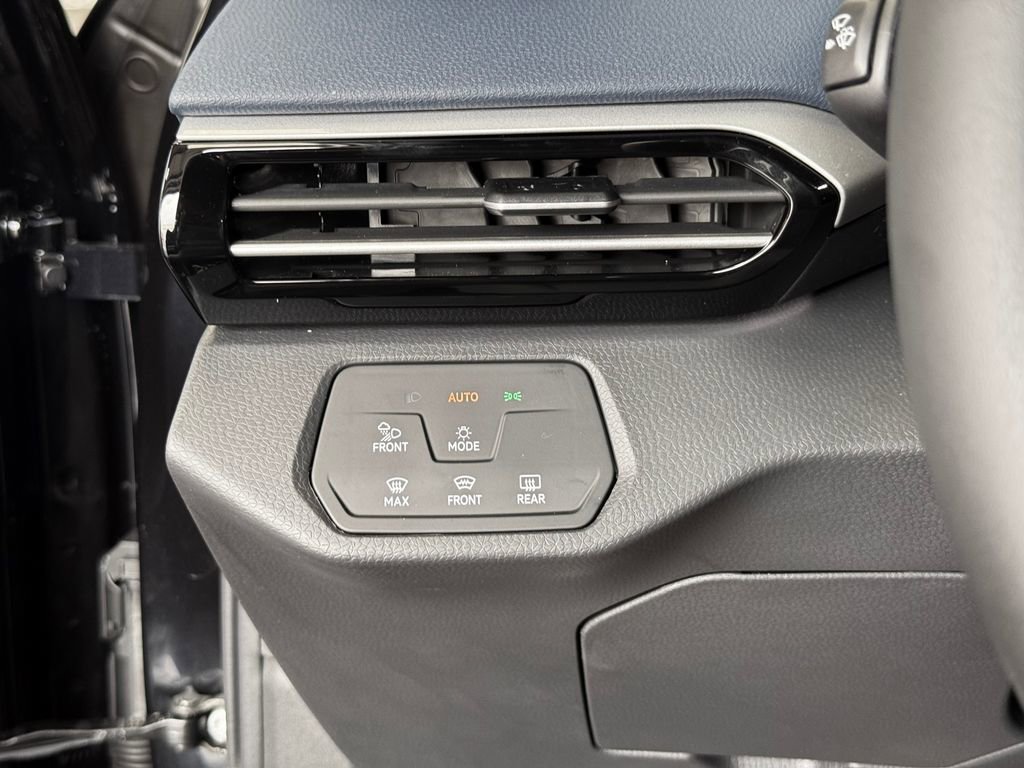 New 2026 Volkswagen ID.4 Pro S Plus AWD/4WD image 21