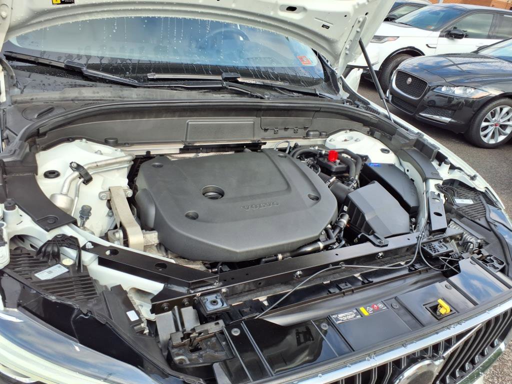 Used 2022 Volvo XC60 B6 Inscription w/ Advanced Package image 9