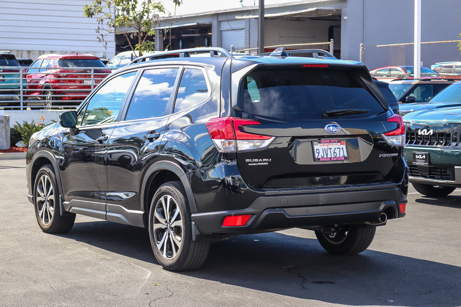 Used 2023 Subaru Forester Limited w/ Popular Package #2 AWD/4WD image 8