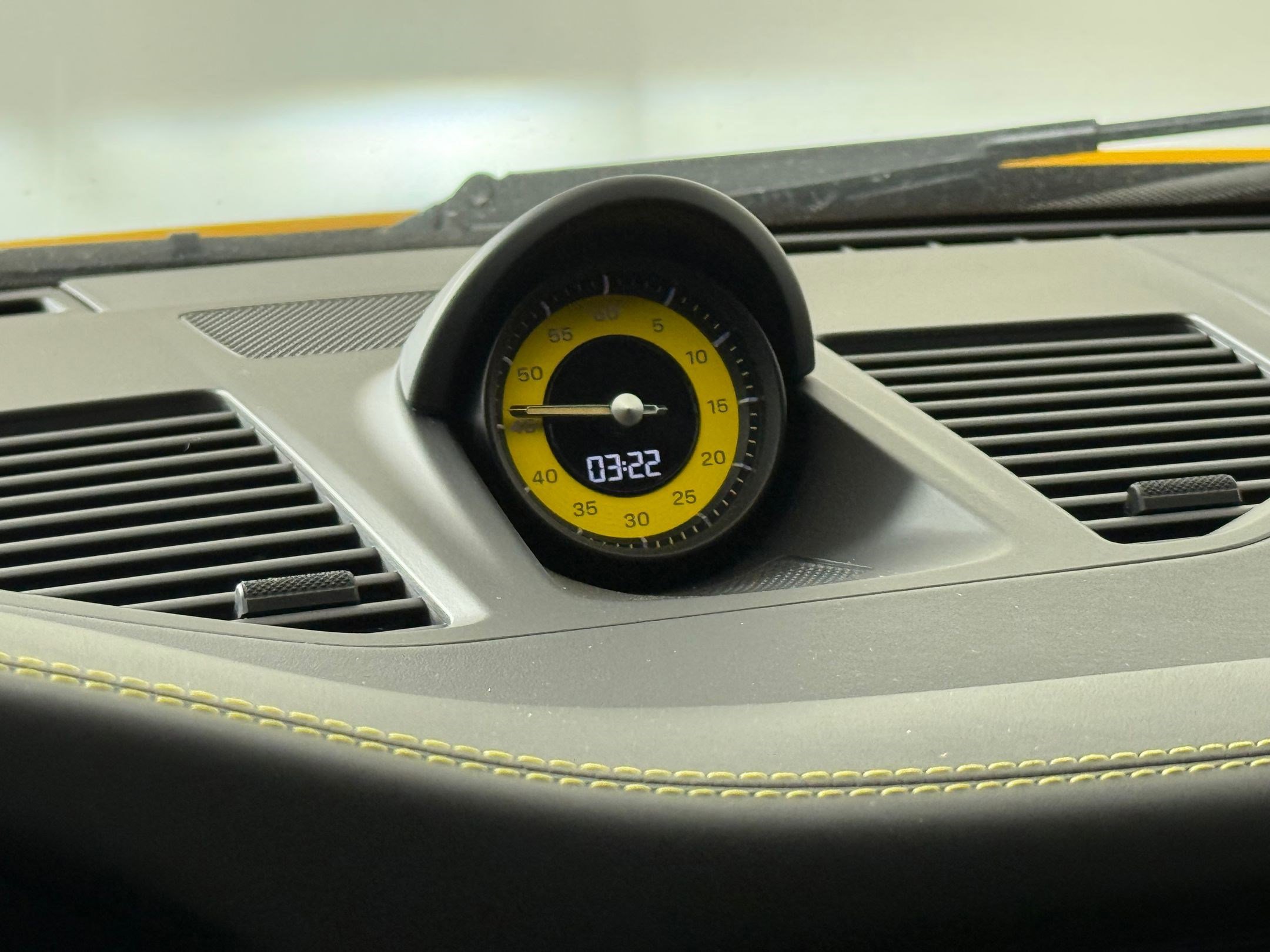 Used 2022 Porsche 911 GT3 image 18