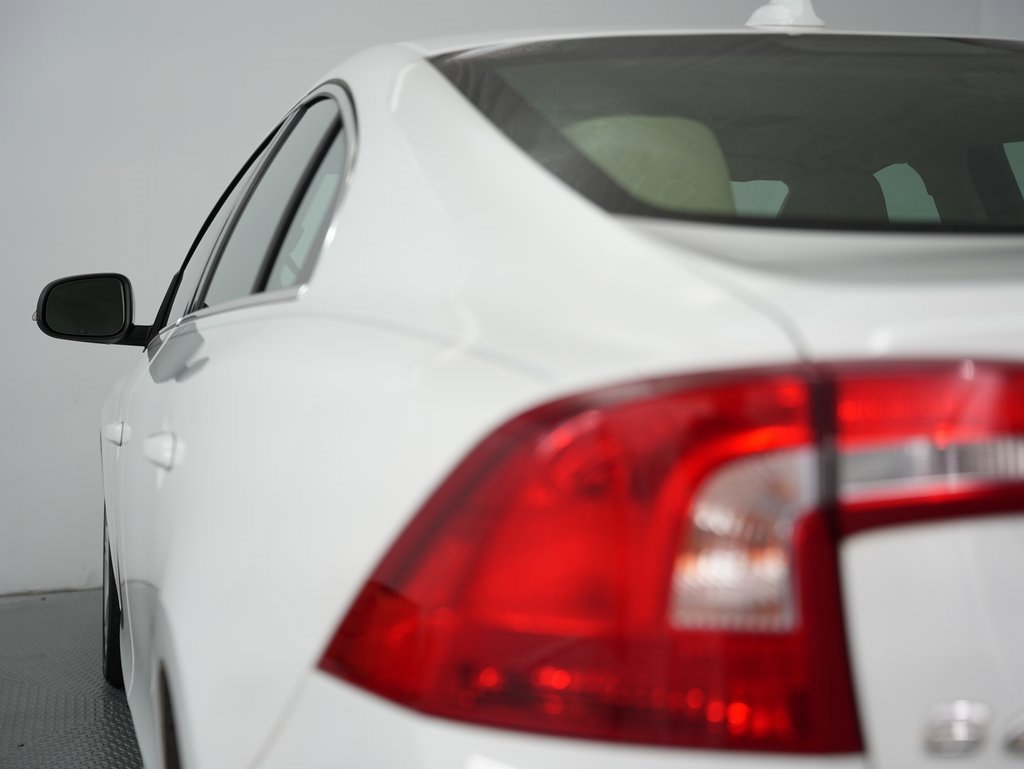 Used 2015 Volvo S60 T5 Platinum image 62