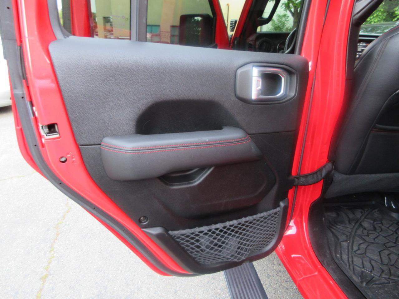 Used 2021 Jeep Wrangler Unlimited Rubicon w/ Dual Top Group image 31