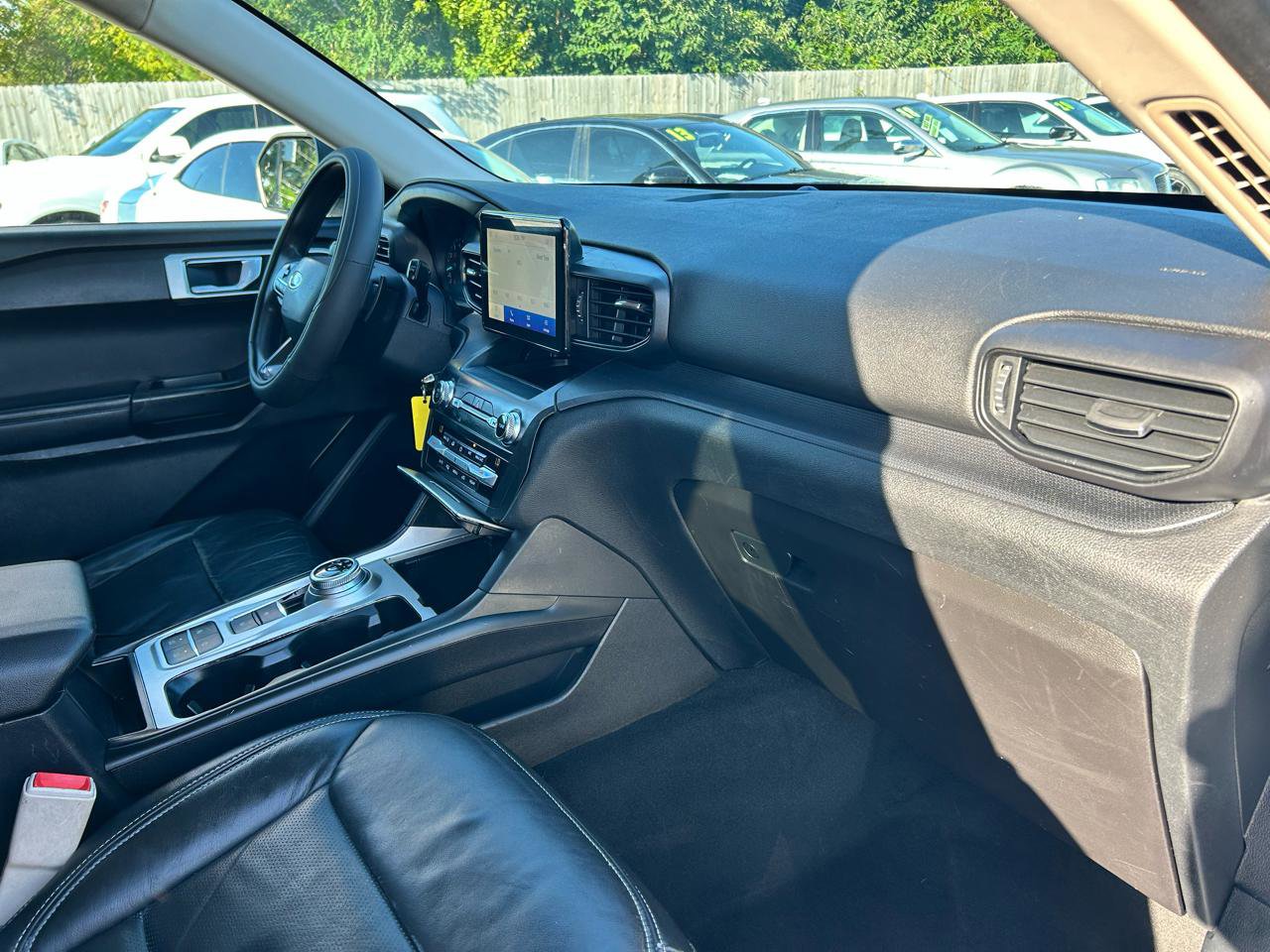 Used 2020 Ford Explorer 2WD image 9