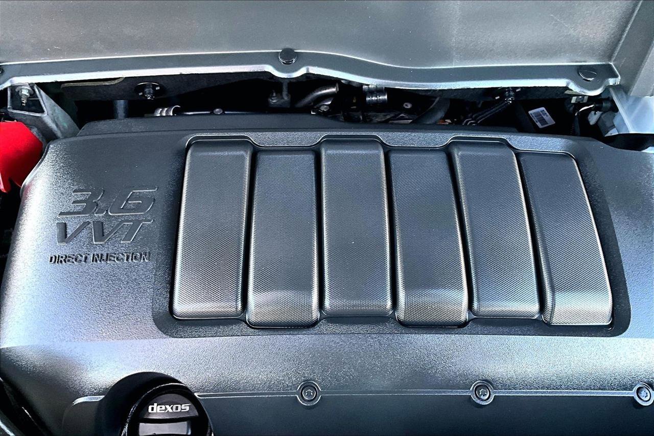 Used 2016 GMC Acadia Denali image 32