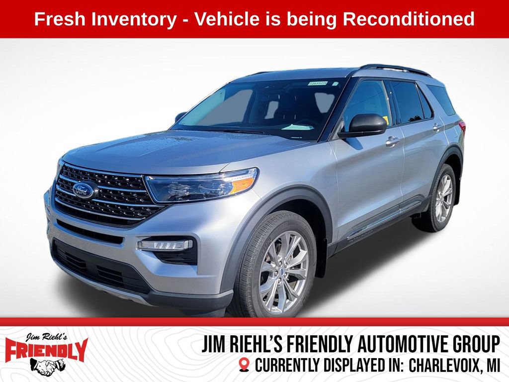 Used 2023 Ford Explorer XLT w/ Equipment Group 202A AWD/4WD image 1