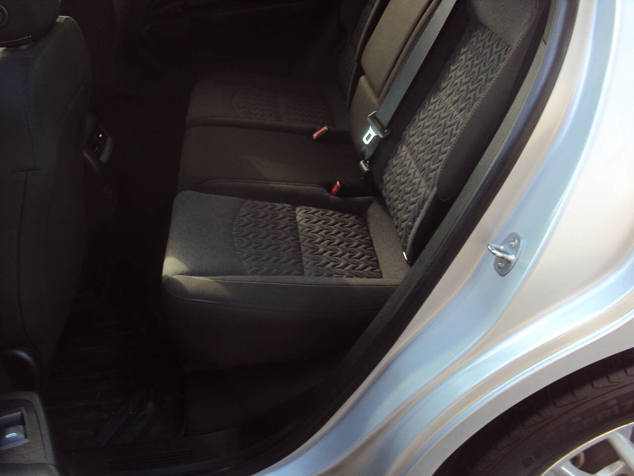 Used 2022 Chevrolet Equinox LT w/ Driver Convenience Package AWD/4WD image 8